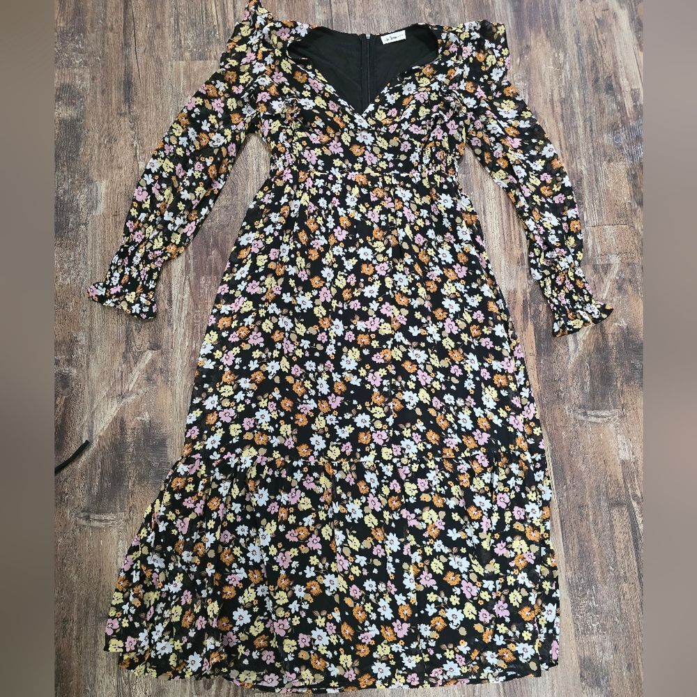 In Loom Black Floral Long Sleeve Tiered Maxi Dress Medium M
